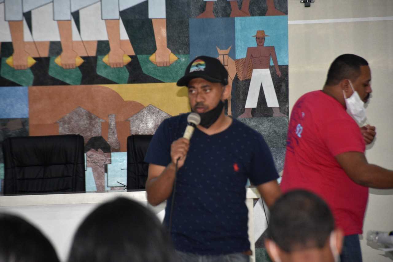 Camacã: Secretaria de Educação e Cultura dá posse aos conselheiros e realiza eleição
